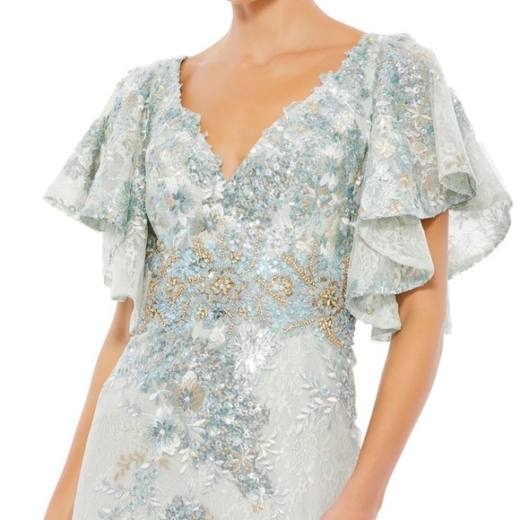 Mac Duggal 67842 NWT BELL SLEEVE FLORAL EMBELLISHED GOWN - Picture 4 of 15